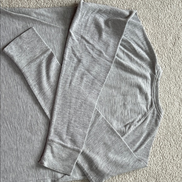 Urban Pipeline Gray Long Sleeve Tee - Picture 3 of 3
